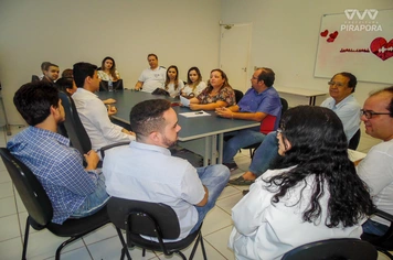 Secretaria de Saúde de Pirapora realiza roda de conversas com profissionais