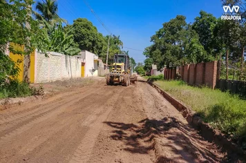 Prefeitura executa ações de infraestrutura nos bairros