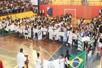 Pirapora se destaca nos Jogos Escolares
