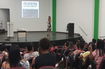 Beneficiários do Programa Frente de Trabalho participam de palestra sobre Direitos e Deveres do Trabalhador
