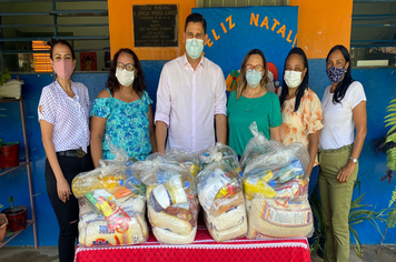 Prefeitura de Pirapora entrega mais de 5.000 kits de alimentação escolar