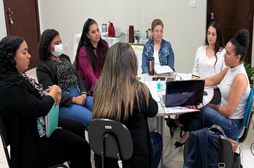 Secretaria da Família aprimora qualidade dos serviços, em interface com a Sedese