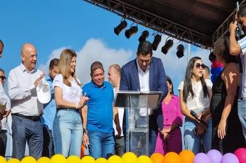 Prefeito assina Ordem de Serviço para extensão de rede elétrica em Pirapora