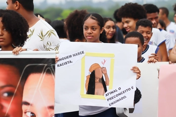 CAMINHADA PELO FIM DA VIOLÊNCIA