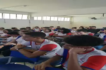 MULHERES FORTALECIDAS ATRAVÉS DO APRENDIZADO