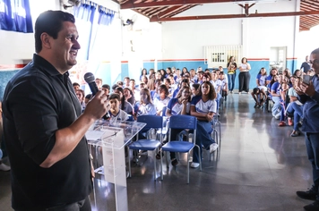 FAÇA BONITO: CONTE PARA ALGUÉM TEEN