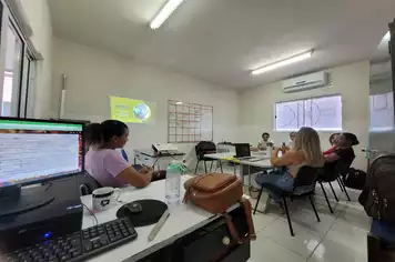 Profissionais de saúde se reúnem para avaliar estado nutricional da população