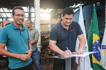 Ordem de serviço para Casa do Artesão é assinada