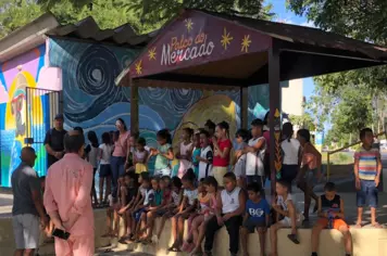 Alunos da Educação em Tempo Integral visitaram o Mercado Municipal de Pirapora
