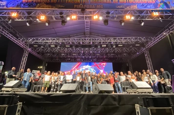 Sucesso entre todas as idades, 22º Encontro Nacional dos Motociclistas esquentou Pirapora com muito rock, emoção e adrenalina