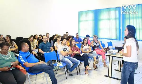Secretaria de Saúde de Pirapora participa de Oficinas