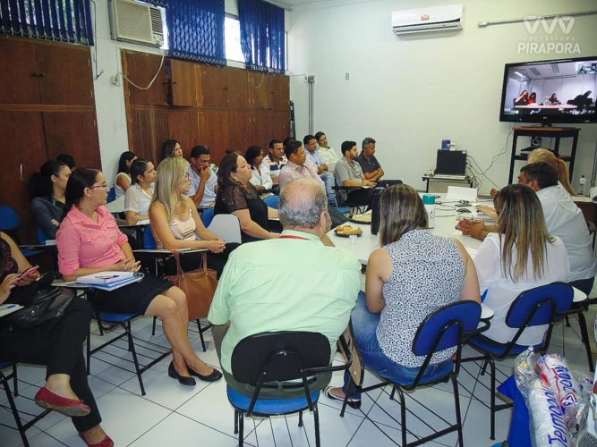 Municípios do Norte de Minas lutam pela manutenção dos serviços do CEM