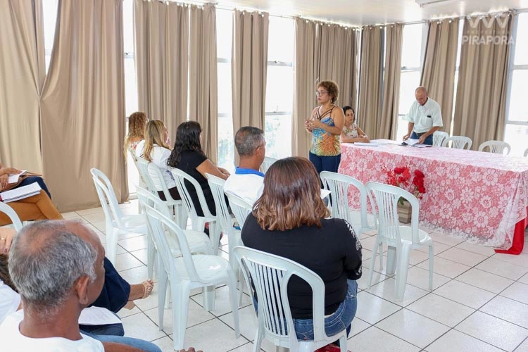 Conselho do FUNDEB toma posse na SEMED
