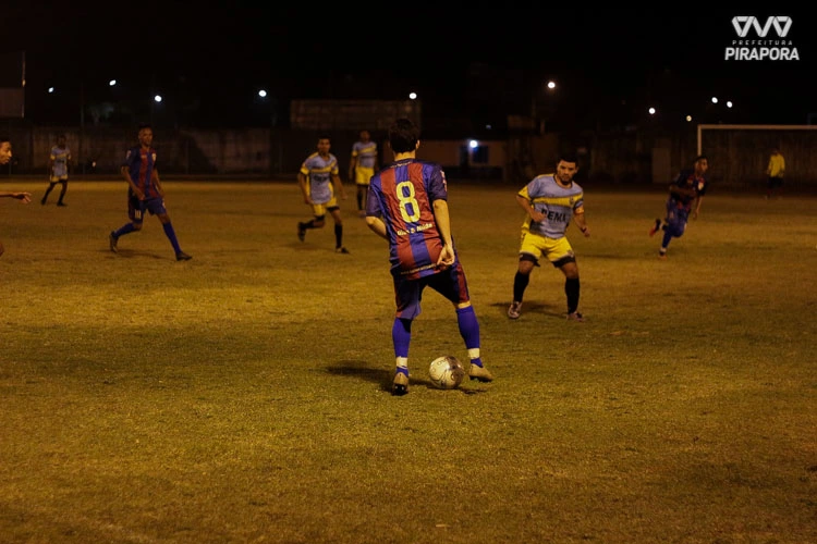 Campeonato Amador Piraporense: Colorado vence e retoma a liderança