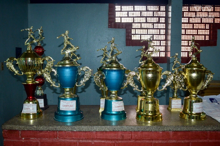 Com ótimo público, Campeonato Piraporense de futsal conhece seus campeões