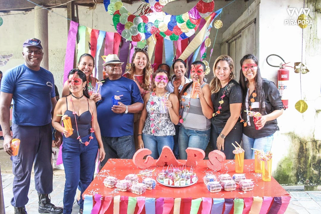 CAPS adulto de Pirapora realiza carnaval