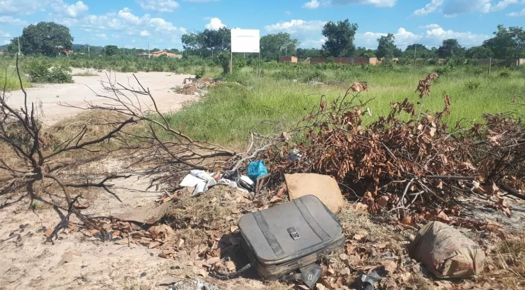 Prefeitura trabalha de forma intensa na limpeza urbana da cidade