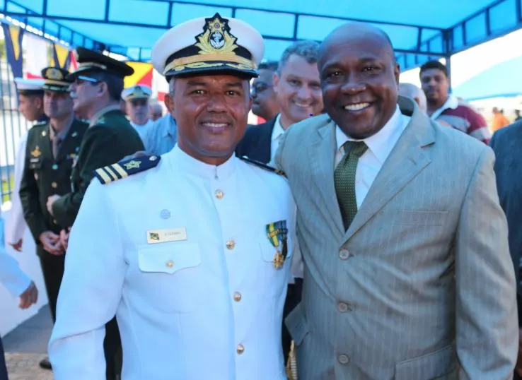 Troca de comando da Marinha em Pirapora