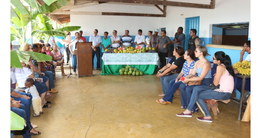 Prefeita Marcella Fonseca Promove Ação de Desenvolvimento para Agroindústrias