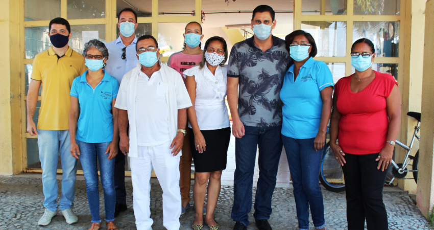 PREFEITO DESTACA SALAS DE VACINAS E EQUIPES PRONTAS PARA A IMUNIZAÇÃO