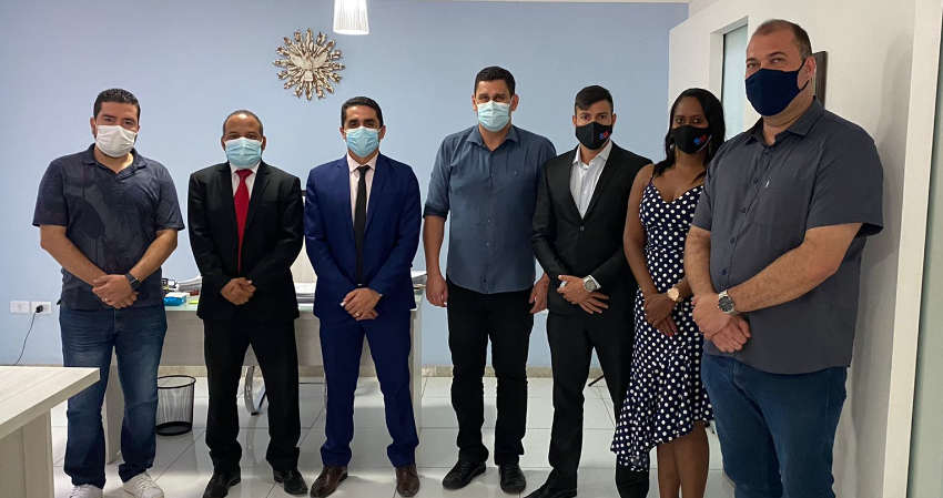 Prefeito Alex Cesar se reuniu com nova diretoria da OAB