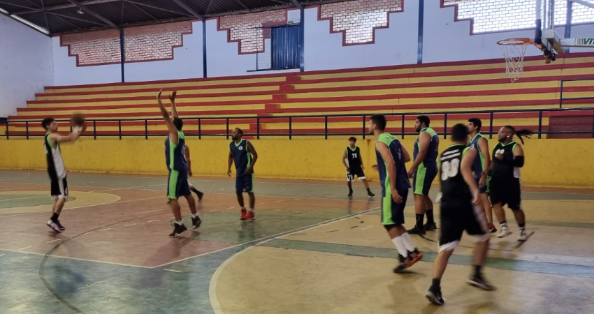 Com apoio da Prefeitura de Pirapora, Torneio Regional de Basquete fortalece modalidade