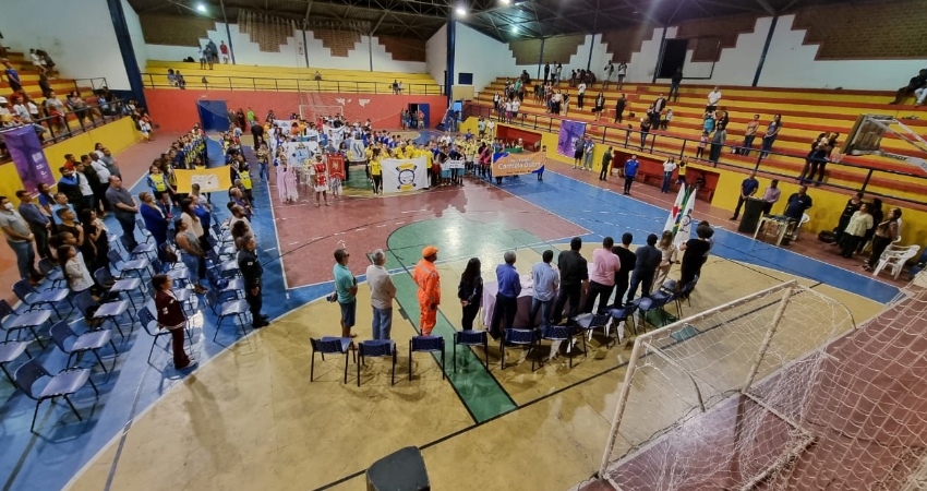 Prefeitura de Pirapora oficializa abertura da etapa microrregional dos Jogos Escolares