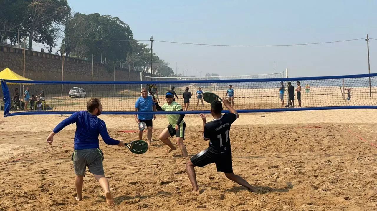 Jogos do Sol: Beach tênis vôlei feminino agitaram a Praia do Areião