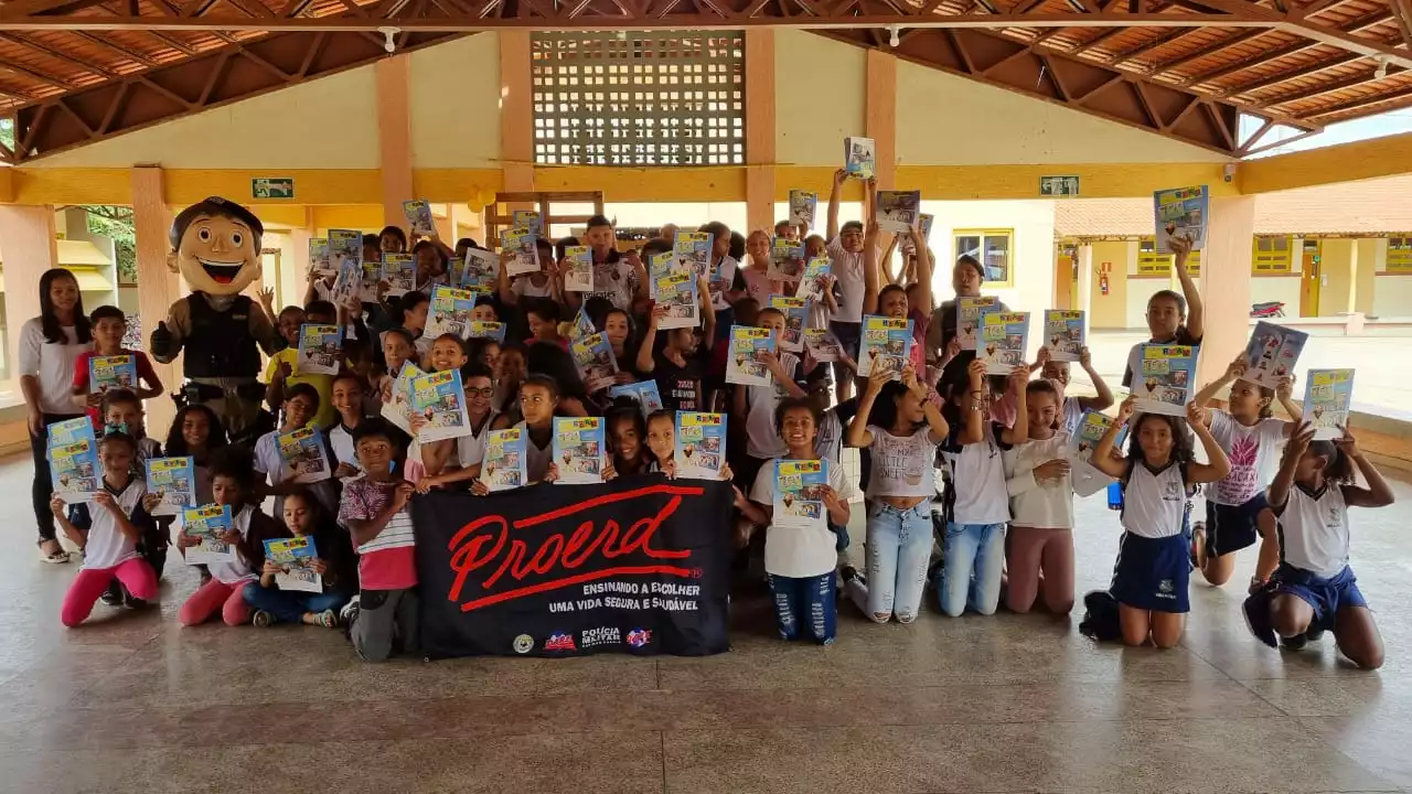 Com Proerd, SEMED e Polícia Militar vão trabalhar a prevenção e promover mais segurança na Rede Municipal de Ensino