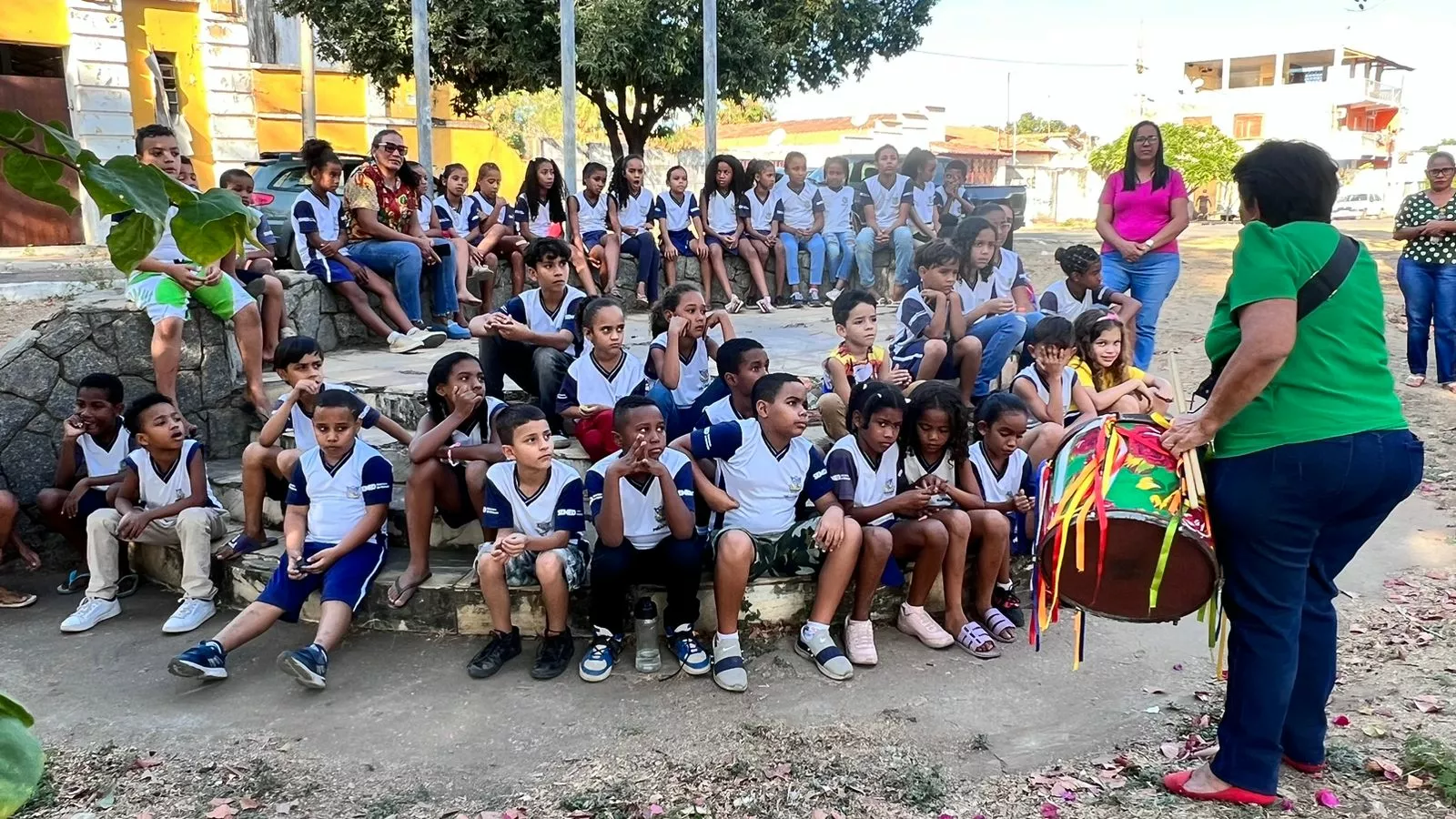 Projeto Educação em Tempo Integral é retomado destacando o Folclore e a Cultura Barranqueira de Pirapora