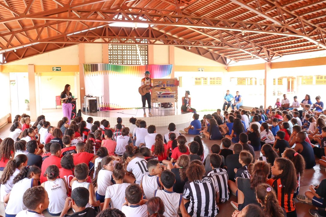 Projeto LER É VIVER é concluído com sucesso na Rede Municipal de Ensino