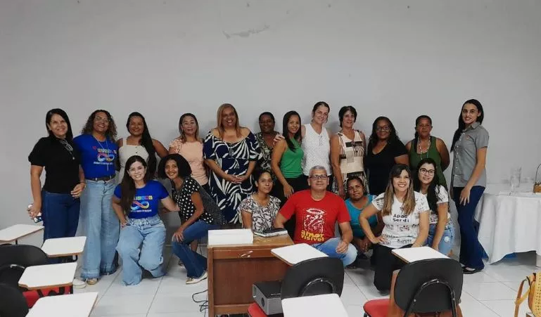 Palestra promovida pela SEMED estimulou mais conhecimento e troca de experiências sobre o Autismo