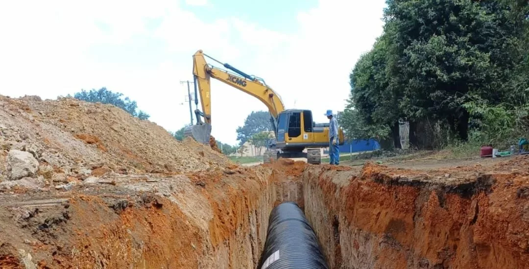 Retomada obra de drenagem da lagoa do Cícero Passos