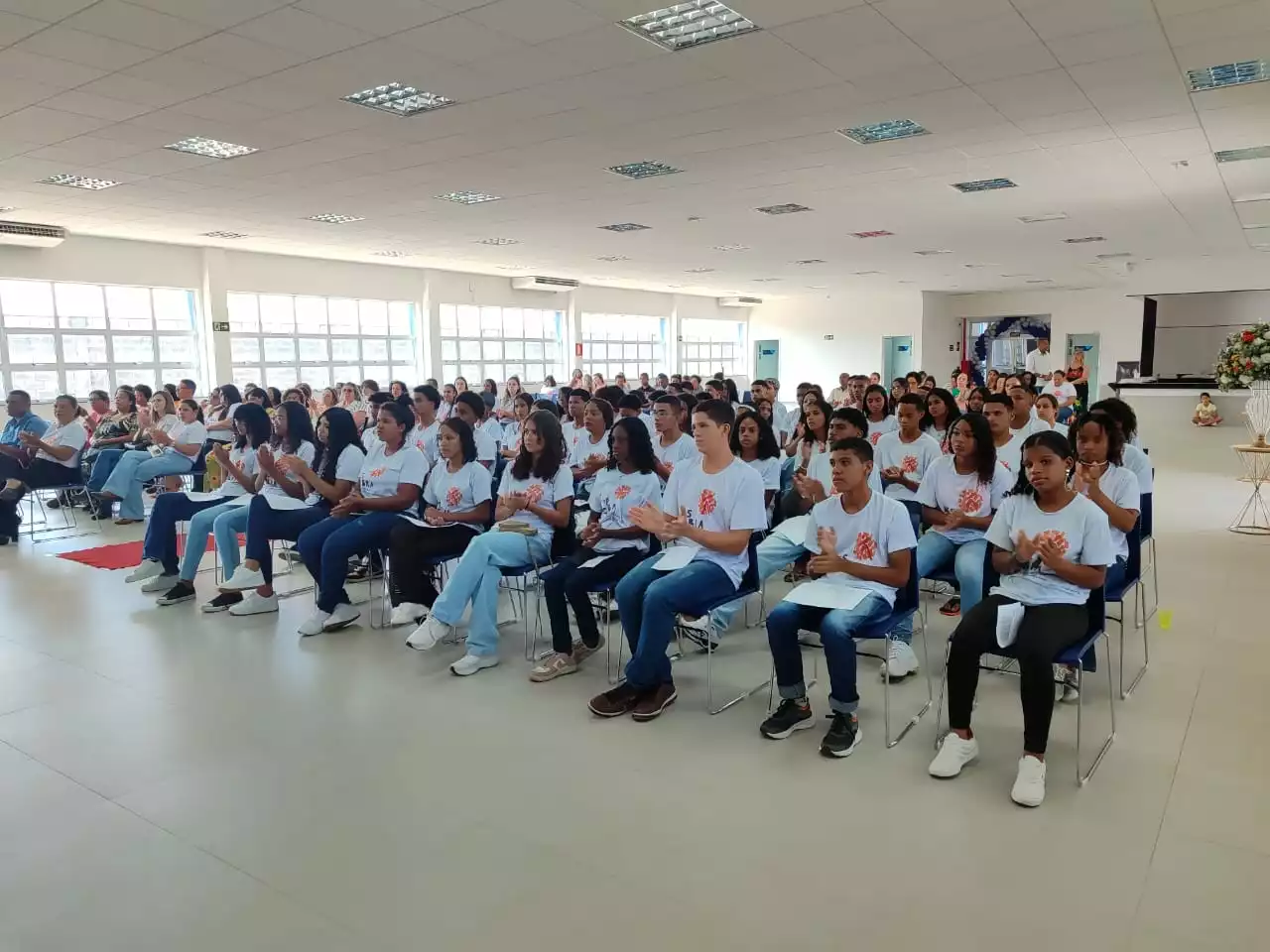 PROGRAMA DESCUBRA CERTIFICA ADOLESCENTES QUE FINALIZARAM CURSO