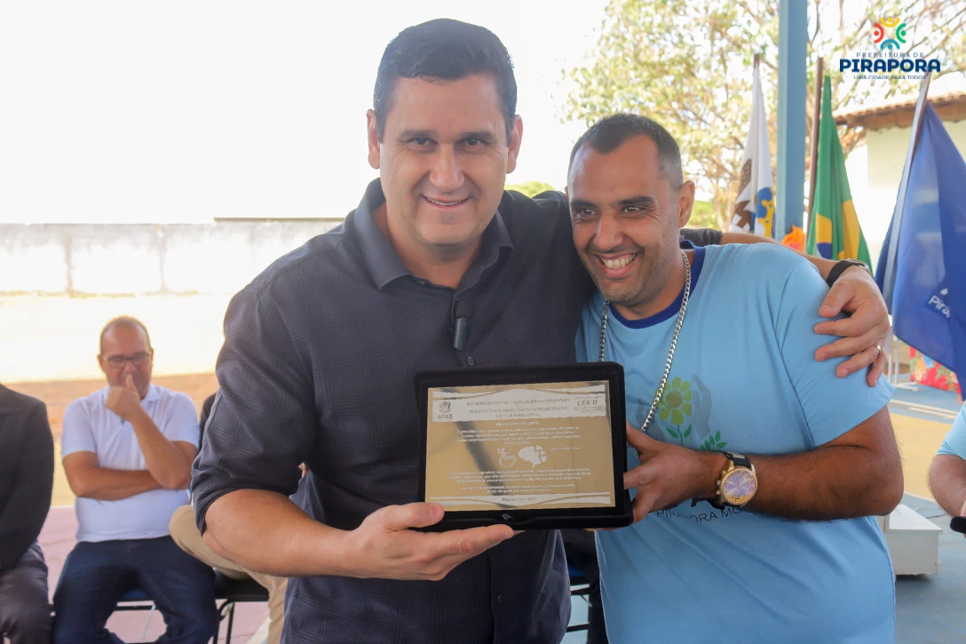 Prefeitura entrega equipamentos de qualidade para a APAE