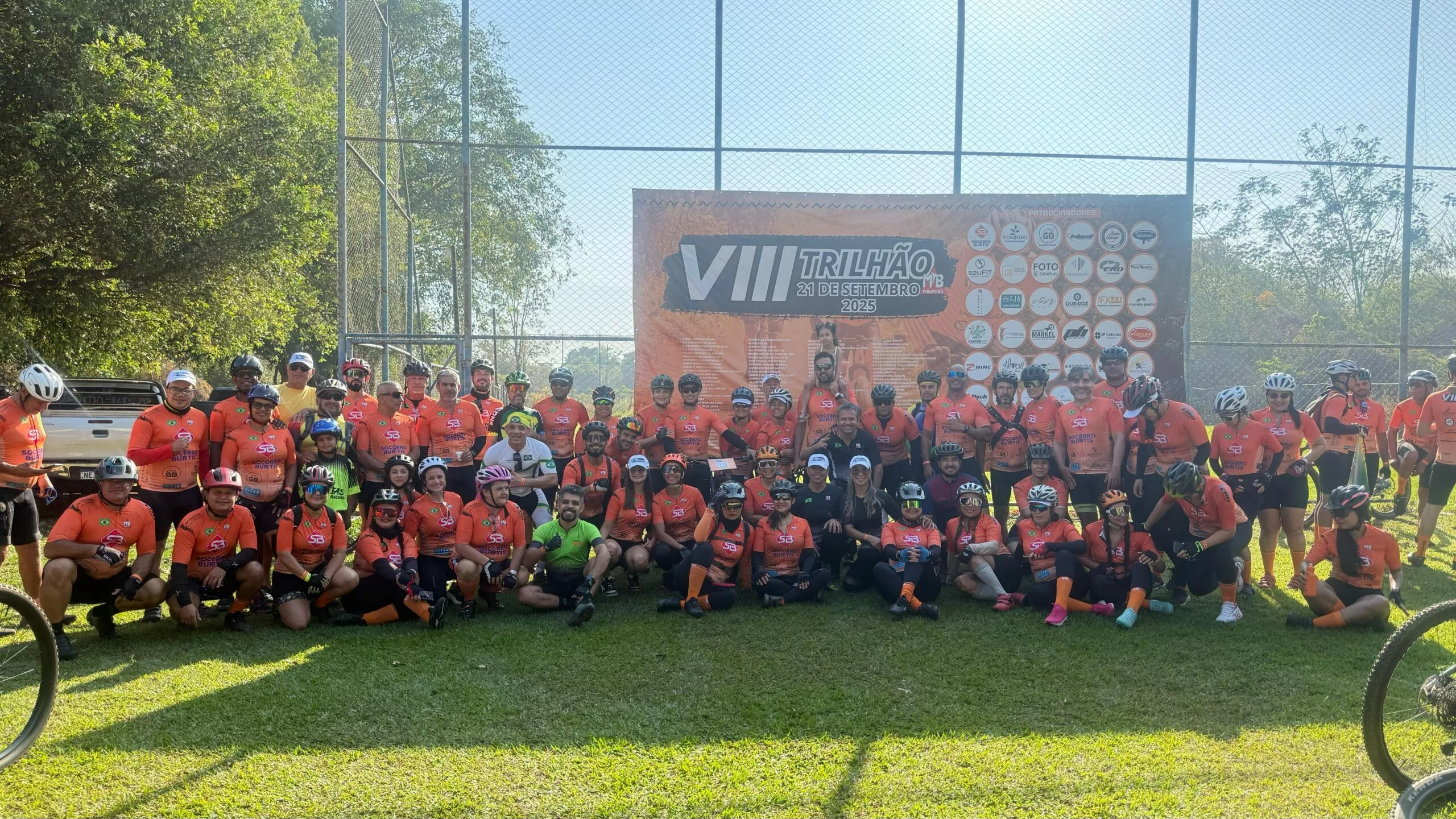 Trilhão de Pirapora reuniu 200 ciclistas em desafio pelas trilhas