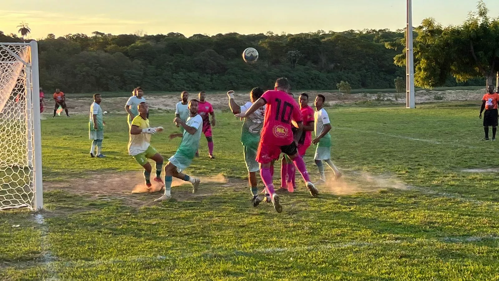 Prefeitura de Pirapora encerrou o Campeonato de Futebol 33 Máster com grande final