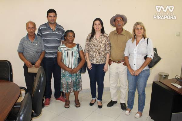 Prefeita recebe visita da Comunidade Pernambuco