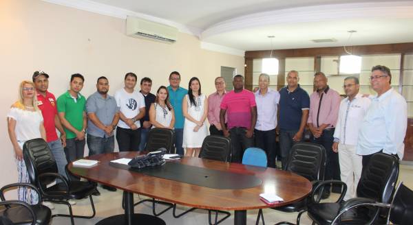 Prefeitura assina subvenção para Associações Universitárias de Pirapora
