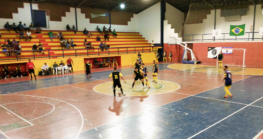 Começou a 2ª Super Copa de Futsal, em Pirapora