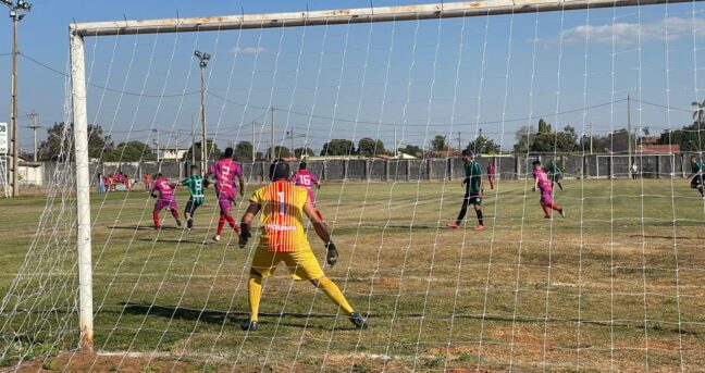 Revitalizado pela Prefeitura de Pirapora, Estádio Municipal sedia jogo do Campeonato Mineiro Amador