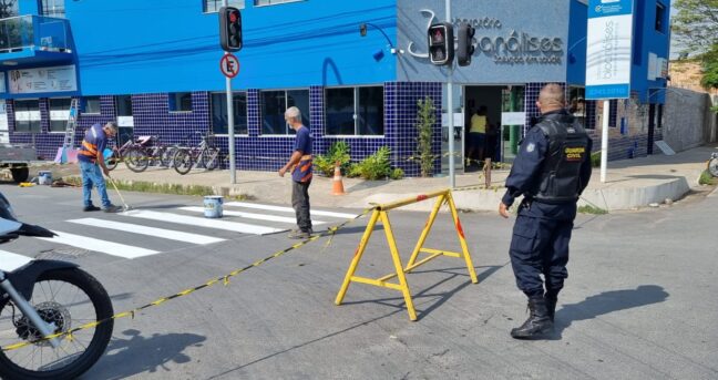 Prefeitura realiza manutenção nas sinalizações do trânsito