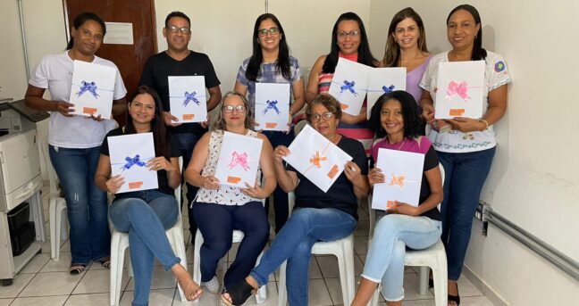 Secretaria de Educação de Pirapora incentiva participação ativa familiar com o programa Leia com uma Criança