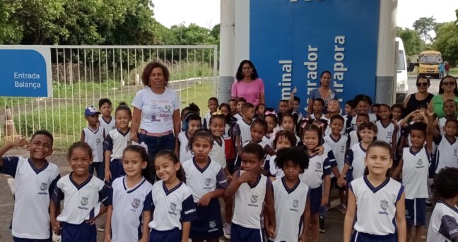 Alunos da Rede Municipal visitam Terminal Intermodal de Pirapora