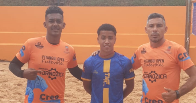 Com o apoio da Prefeitura, piraporenses participaram de torneio de futevôlei em Pitangui