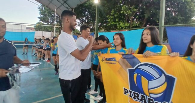 Times da base do vôlei de Pirapora se destacaram em Brasília de Minas