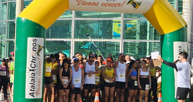 Centenas de atletas estiveram na 2ª Corrida Maio Amarelo de Pirapora