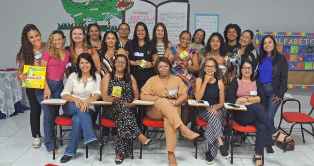 SEMED estimula desenvolvimento de profissionais para transição educacional