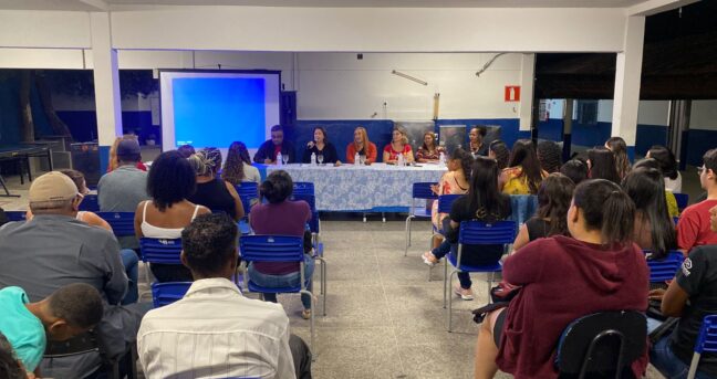 SEMED e UNIMONTES promoveram debate sobre Educação de Jovens e Adultos (EJA)