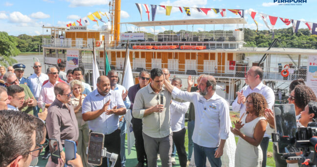 Pirapora celebra 113 anos com retorno triunfante do Vapor Benjamim Guimarães